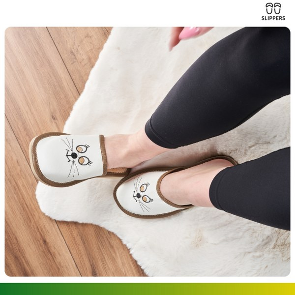 Skórzane klapki damskie kotki Slippers